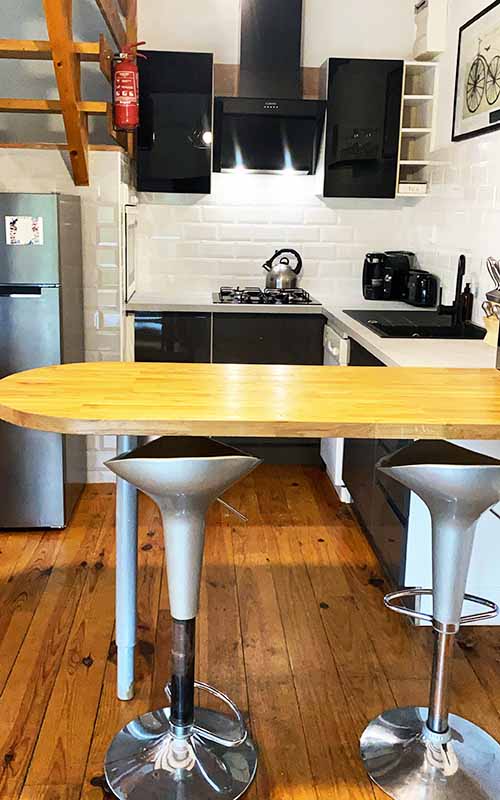 No 4 kitchen 2022 portrait 1